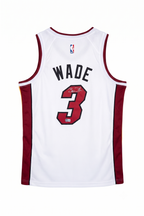 Dwyane Wade Signed Authentic Miami Heat Home Jersey – Beckett Certified
