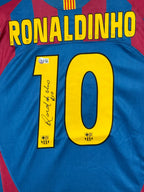 FC Barcelona 2006 UEFA Champions League Final Jersey Signed by Ronaldinho – Beckett Certified