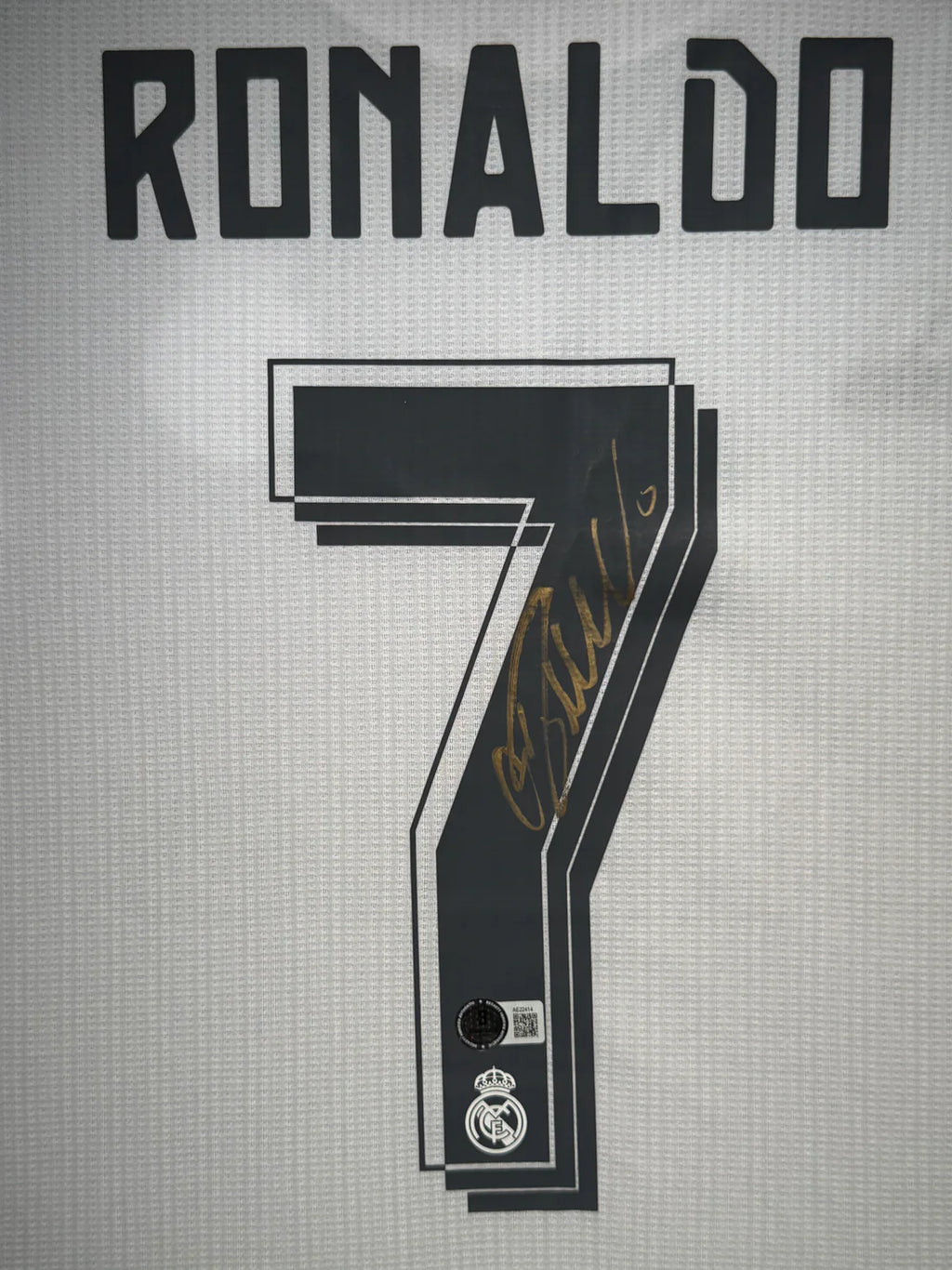 Cristiano Ronaldo Signed Real Madrid CF 2015–16 Home Jersey – Beckett Certified