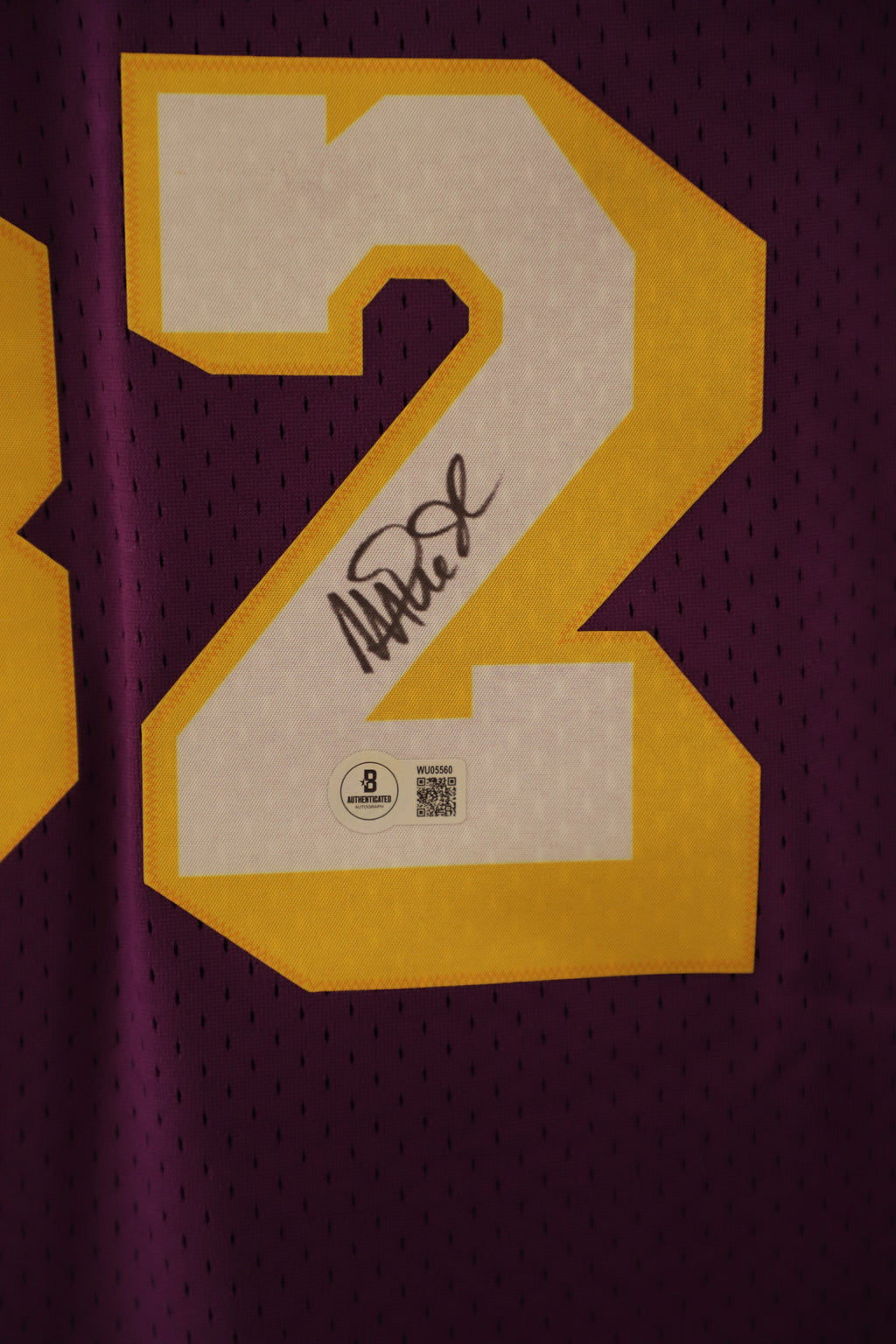 Magic Johnson Signed Authentic Los Angeles Lakers Jersey – Beckett Certified