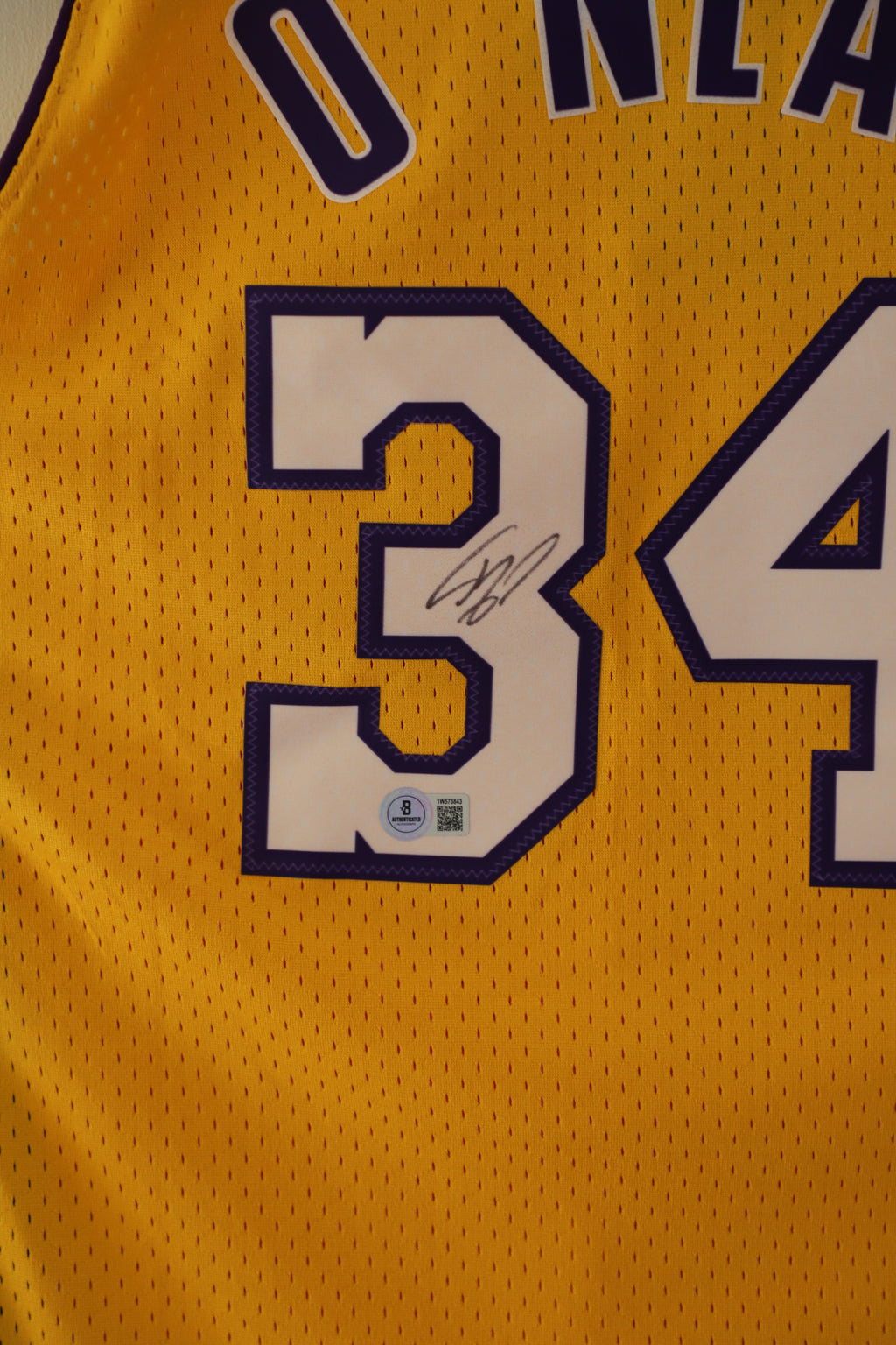 Shaquille O'Neal Autographed Los Angeles Lakers Yellow Jersey – Beckett Authentication