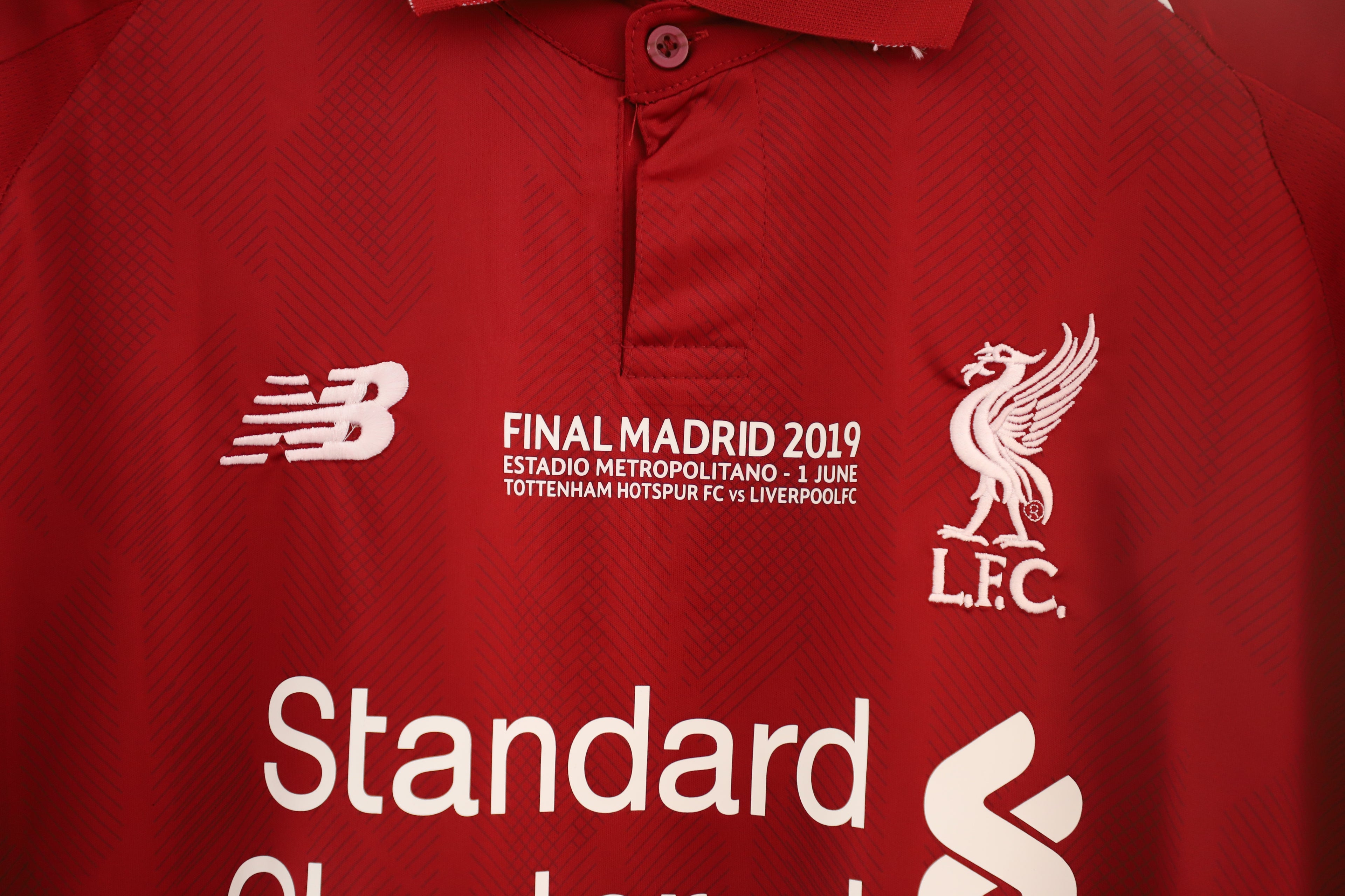 Mohamed Salah Signed Liverpool FC 2018/19 Champions League Home Jersey – Beckett Authenticated