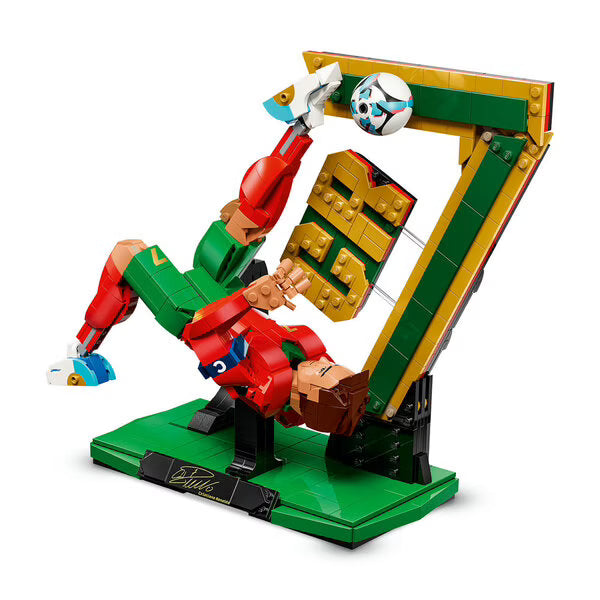 LEGO® Editions Football – Cristiano Ronaldo – Football Legend Collectible Figure