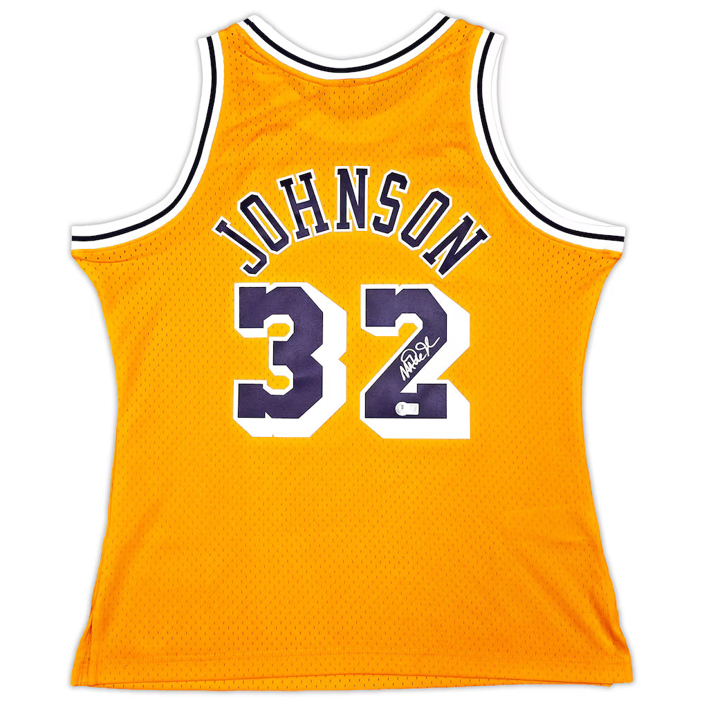 Magic Johnson Los Angeles Lakers Autographed 1984–85 Mitchell & Ness Hardwood Classics Swingman Jersey – Beckett Certified